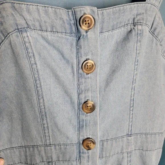 American Eagle Denim Button-Down Dress - Picture 6 of 8